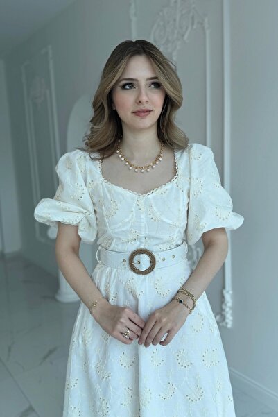 HELİS BUTİK Göğüs Detaylı ve Kemerli Fisto Ekru Elbise