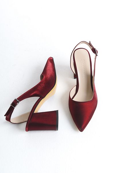 Shoesers Pantofi cu toc gros, cu bretele asimetrice, din țesătură din satin, de damă