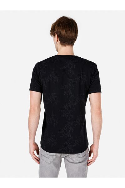 Colin's Men's Black T-Shirt - Sleeves