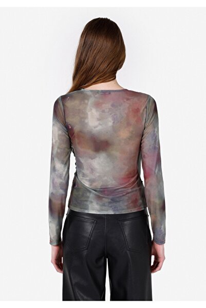 Colin's Slim Fit Degaje Batik Women's Multicolor Long Sleeve T-Shirt Cl 1072151