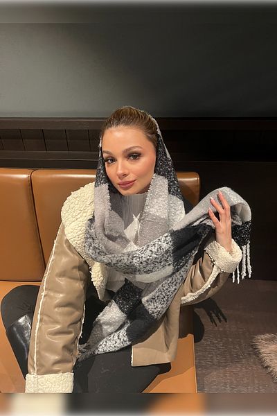 Luminos Butik Scarf Models Sal1283 - Gray, Black, White Checkered Tassel Shawl