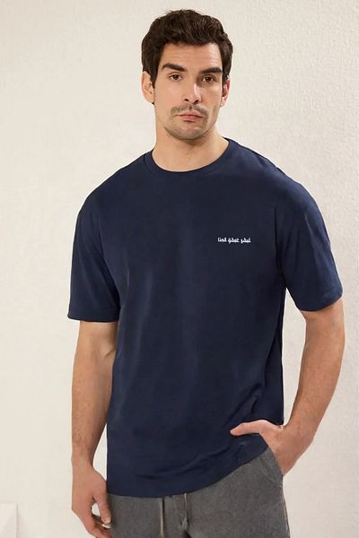 Trendyol Collection Μπλουζάκι από βαμβακερό ύφασμα με στάμπα Navy Blue Oversize - TMNSS25TS00119
