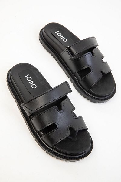 SOHO Schwarzer Damen-Slipper 19194