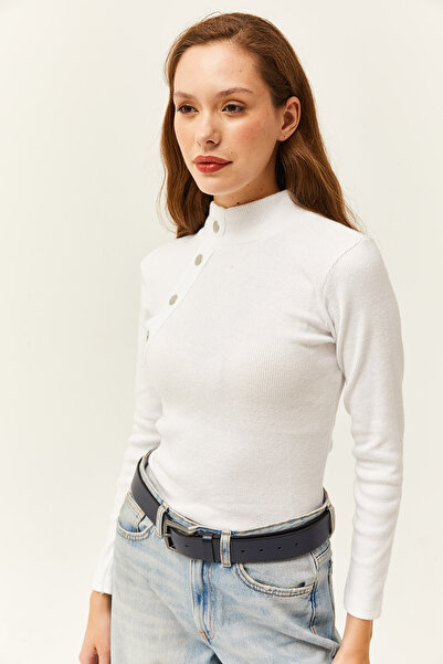 Olalook Women's White Button Detailed Half Fisherman Lycra Blouse BLZ-19001608