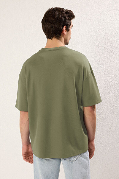 Trendyol Collection Khaki Palm Patch Oversize Interlock T-Shirt - Tmnss25Ts00024