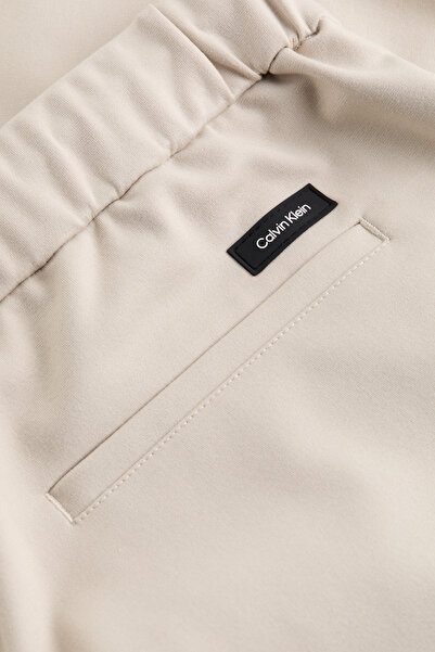 Calvin Klein Comfortable Cut Knit Tapered Pleat