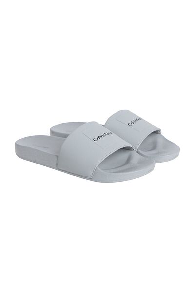 Calvin Klein CK tér medence csúszda