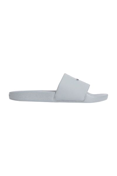 Calvin Klein CK tér medence csúszda
