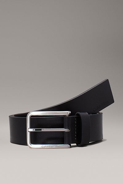 Calvin Klein Černý pásek se stříbrnou přezkou 35 mm