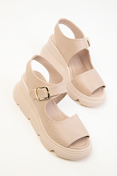 SOHO Desať dámskych sandálov 20357