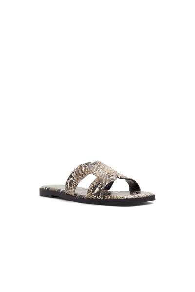 Call it Spring شبشب نسائي من HAYLEE Ecru