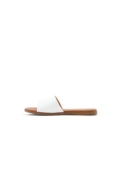 Call it Spring Birdie White Women's Slippers