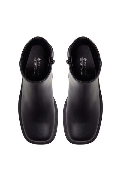 Call it Spring Rikki black women's boot & bootie