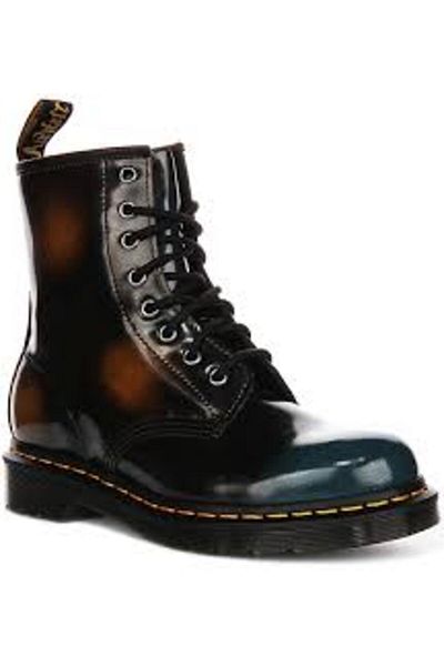 Dr. Martens Model 31897 - Egyszerű és stílusos kivitel