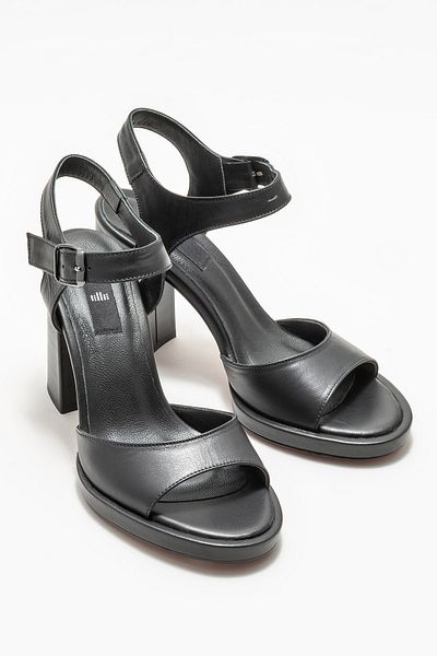 Elle Shoes Black Flat Heeled Women's Sandals 24Ybs532