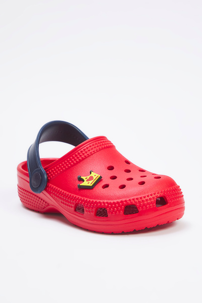 TRENDYOL SHOES Červené chlapecké dětské sandály TAKSS25SD00054