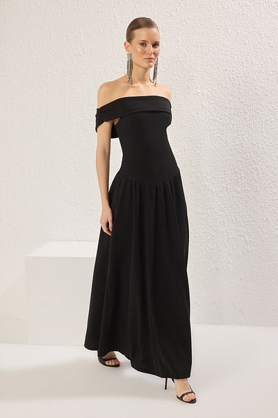 Trendyol Collection Černé hladké pletené sandy midi elegantní/noční šaty bez podšívky