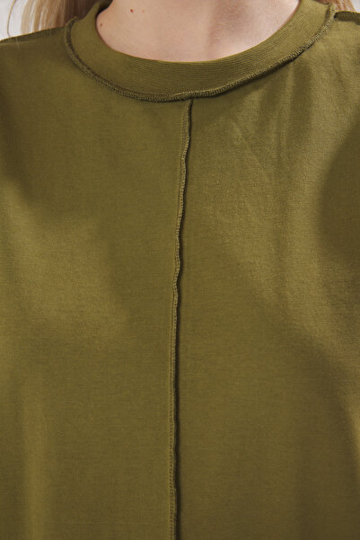 Trendyol Collection Khaki 100% Thick Cotton Stitching Detail Regular/Normal Fit Knitted T-Shirt Twoss25Ts00135