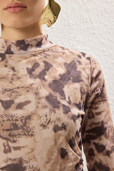 Trendyol Collection Többszínű leopárd tüll bélés testhezálló ruha TPRSS25EL00036