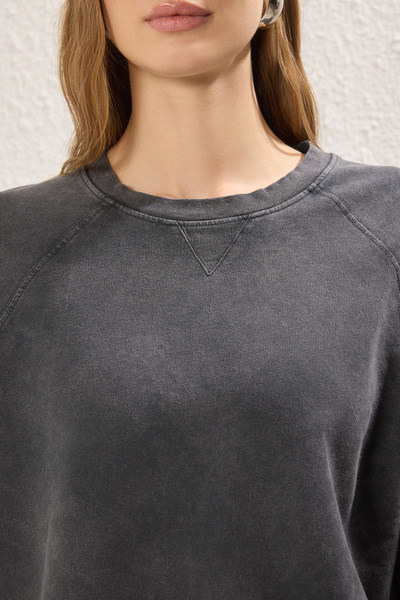 Trendyol Collection Πλεκτό μπλουζάκι Anthracite Washed Relaxed Crop TWOSS25TS00017