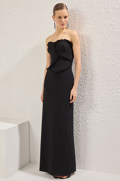 Trendyol Collection Schwarzes, gerades, gerade geschnittenes, mit Quasten gewebtes Finike-Maxikleid für Abend und Heimkehr