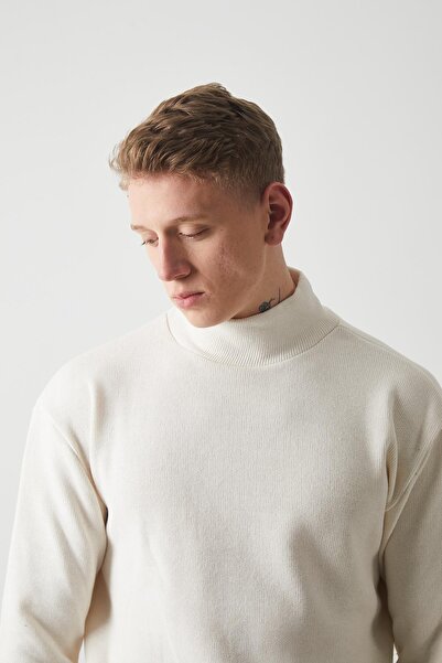 Rocqerx R-5849 Казенок з коміром, прямий крій, трикотаж