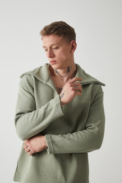 Rocqerx R-5850 Світшот з деталізованим коміром