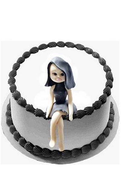 Pasta9 Girl Sitting from Sugar Dough Model Cake Figure the Color and Shape You See on Display Will Come