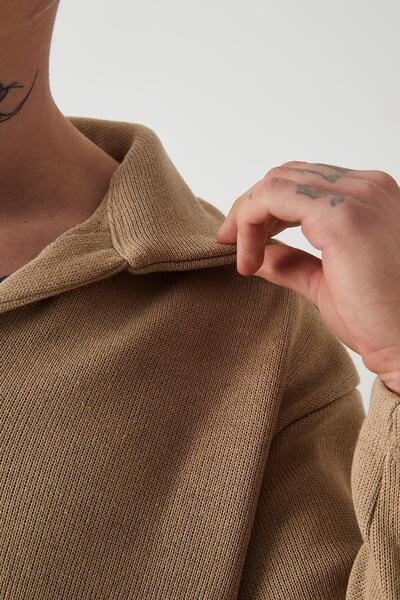 Rocqerx R-5850 Світшот з деталізованим коміром