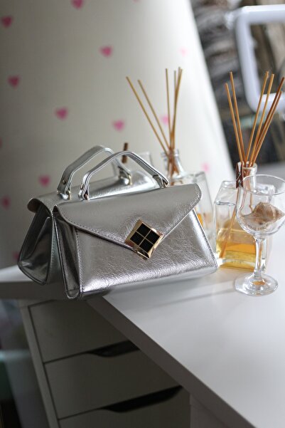 Moom Bag Women's Silver Shiny Textured Black Square Evening Dress Bag with Gold Accessory Detail