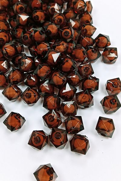 STUMBANNG Cube Bead Internally Beaded Bracelet Bag Bead 10 mm 50 Gr Brown - Bnc455