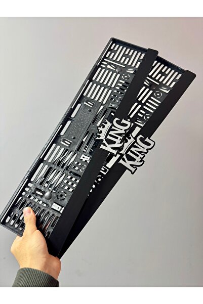 karbonsoft Kral Tarzı! Siyah "King" Pleksi Araç Plakalığı