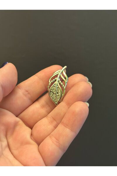 Gönülden Tasarım 3X1 Cm Zirkon Taşlı Yaprak Broş Yaka İğnesi 3X1 CM GÜMÜŞ
