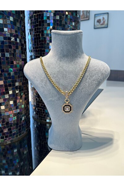 Asteria Jewelry Çağla Şikel Ema Model Siyah Detaylı Zirkon Taşlı Charm Kolye