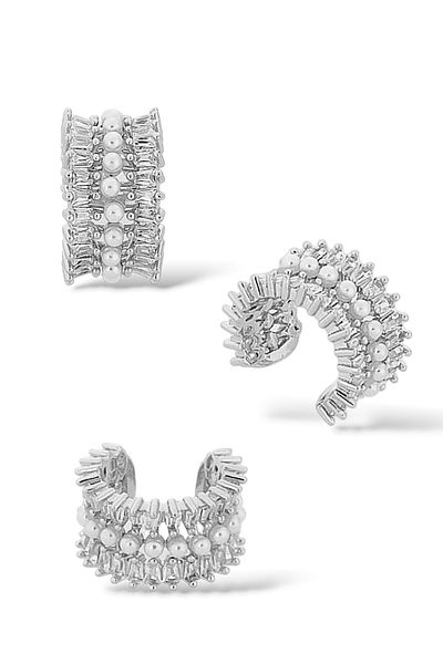 Çlk Accessories أقراط غضروفية مفصلة من اللؤلؤ الفاخر