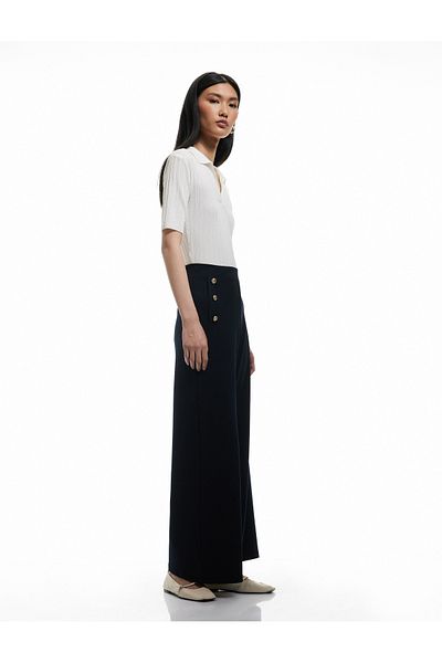 Koton Button Detailed High Waist Short Wide Leg Pants