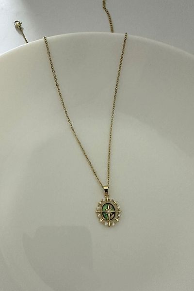 DELEIZA ACCESSORY Steel Gold Vintage Oval North Star Necklace