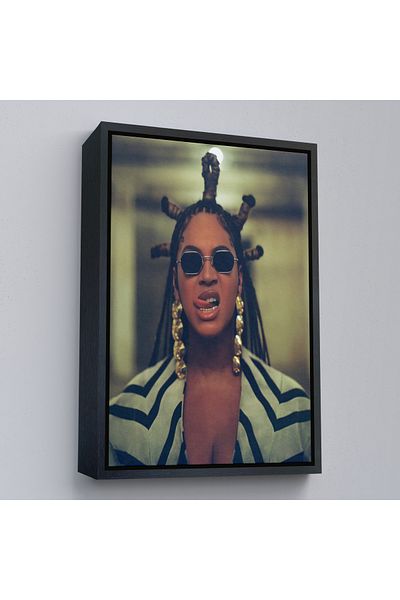 Harita Sepeti Tablou pe pânză Beyonce cu cadru auriu