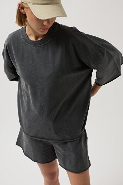 ModaCity Myterrax Oversize Laser Cut Crew Neck T-Shirt