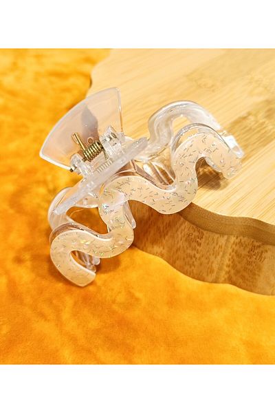 Monalisa Home Luxurious Figured Pinch Buckle