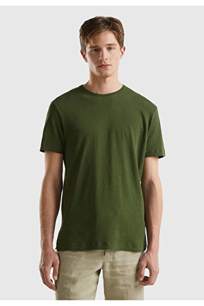 United Colors of Benetton Ανδρικό μπλουζάκι με λινό λαιμόκοψη σε σκούρο πράσινο χρώμα