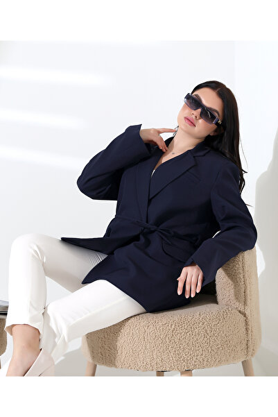 COCOCİX 1 JACHETĂ CUREA BUTON SEZON NOU