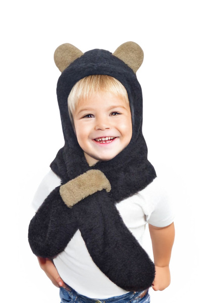 İpek Tekstil It Is Cute for Winter, with a Bear Hat, Scarf and Ear Protection.