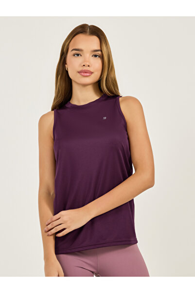 Styli تانك بطبعة شعار ورقبة دائرية