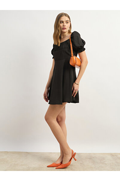 Styli Solid Puff Sleeves A-Line Mini Dress