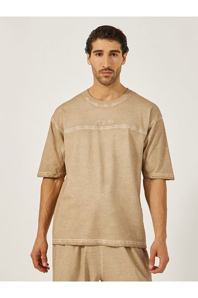 Styli Acid Wash Round Neck T-Shirt and Oversize Joggers Co-Ords
