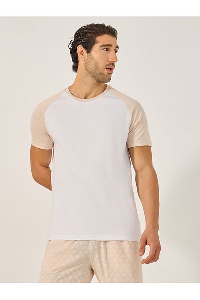 Styli Color Block Raglan Sleeve T-Shirt and Printed Pyjama Set