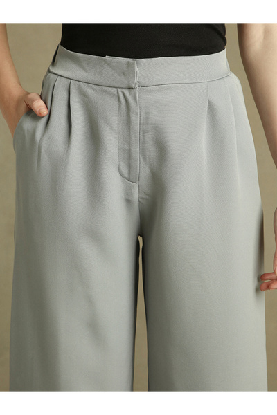 Dennis Lingo By Styli Mid Rise Straight Fit Trousers