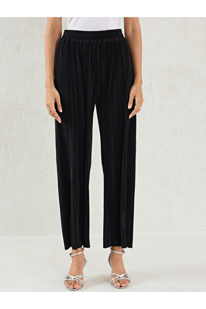 Femmella By Styli Plisse Mid Rise Straight Fit Pant