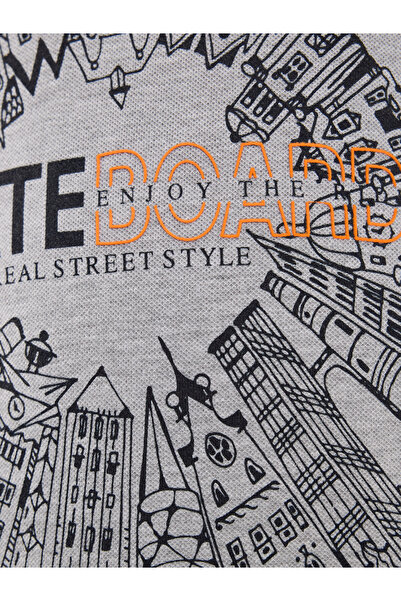 Victor and Jane By Styli Street Style Graphic Print T-Shirt and Shorts Set